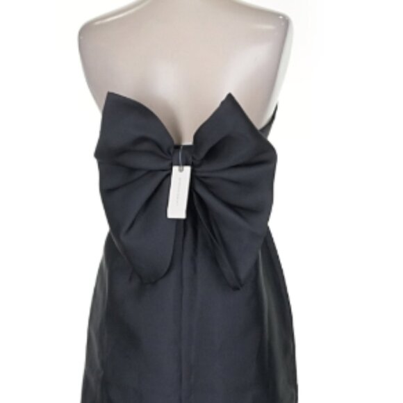 Hutch Elegant Black Strapless Dress with Bow - Picture 3 of 4